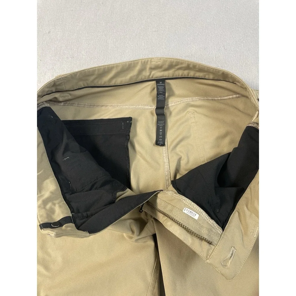 Lululemon Mens Tan Flat Front Pockets Straight Leg Chino Pants Size 31